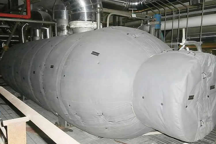 再沸器保溫,再沸器<a href=http://www.hjzssj.cn/e/tags/?tagname=%E4%BF%9D%E6%B8%A9%E5%A5%97 target=_blank class=infotextkey>保溫套</a>,<a href=http://www.hjzssj.cn/e/tags/?tagname=%E6%8D%A2%E7%83%AD%E5%99%A8%E4%BF%9D%E6%B8%A9 target=_blank class=infotextkey>換熱器保溫</a>